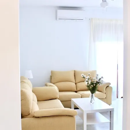 Center And Free Parking *