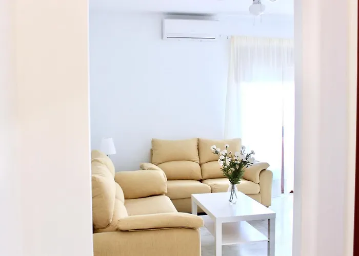 Center And Free Parking *